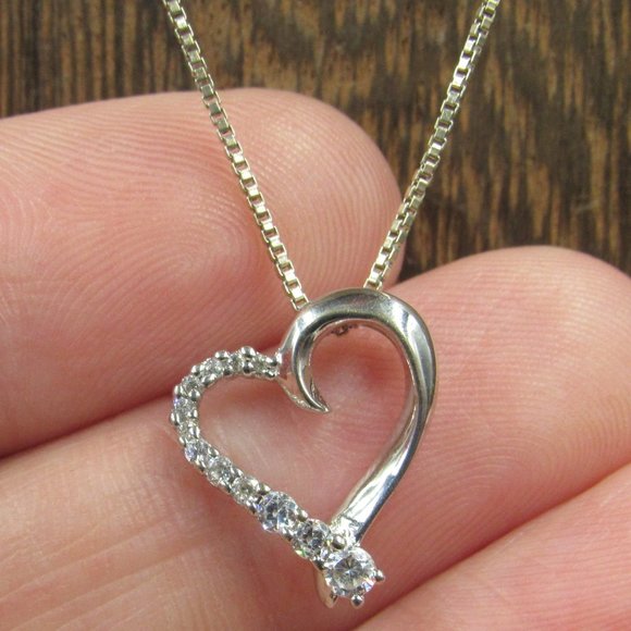 Jewelry - 18" Sterling Cubic Zirconia Heart Love Necklace